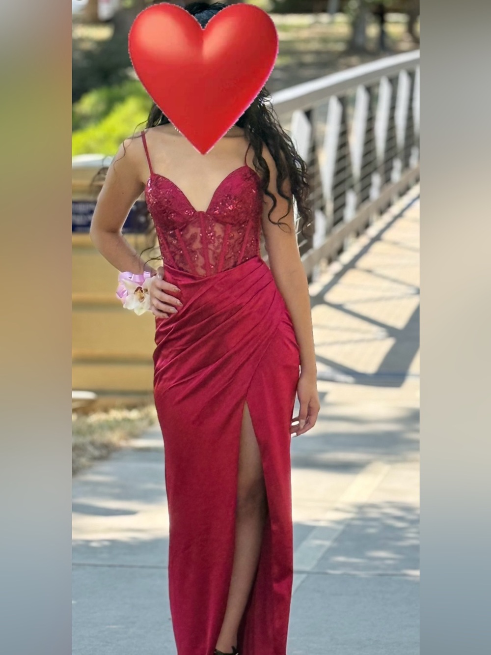 Elegant Red Lace Bodice Evening Dress
